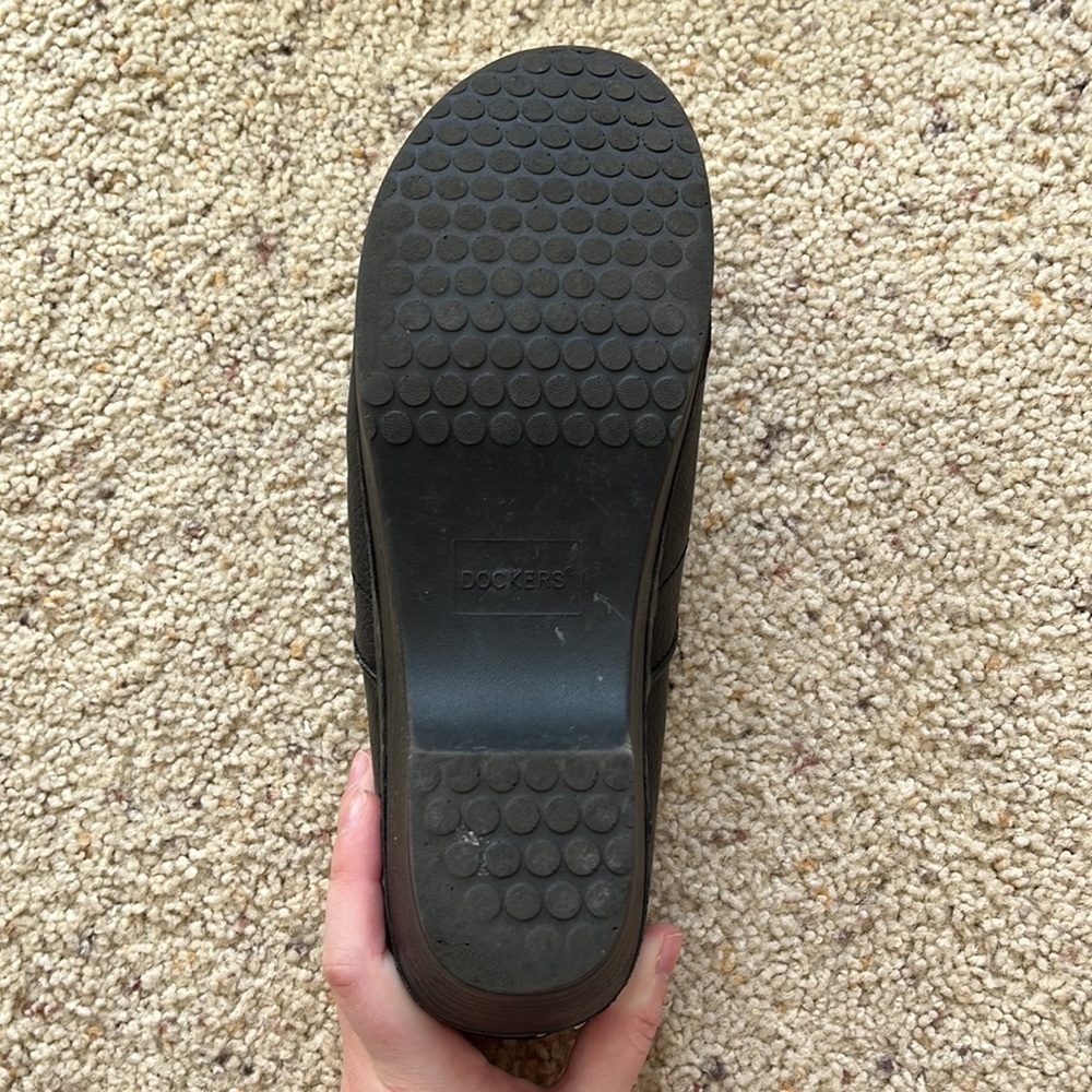 Dockers Shoes - Picture 7 of 9